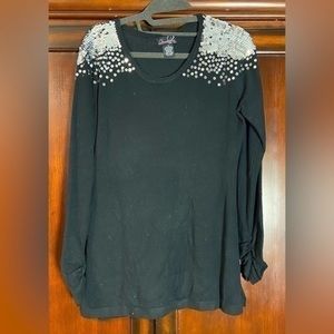 Questions Silver Sequined Black Sweater. Medium.